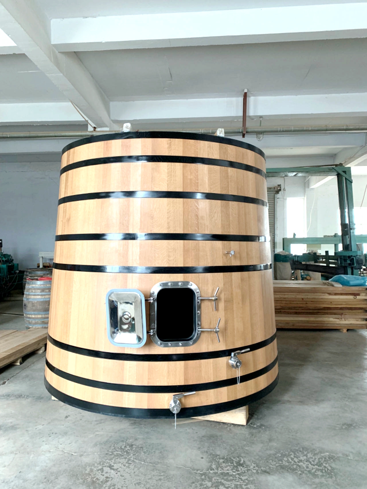 oak-barrel1.jpg